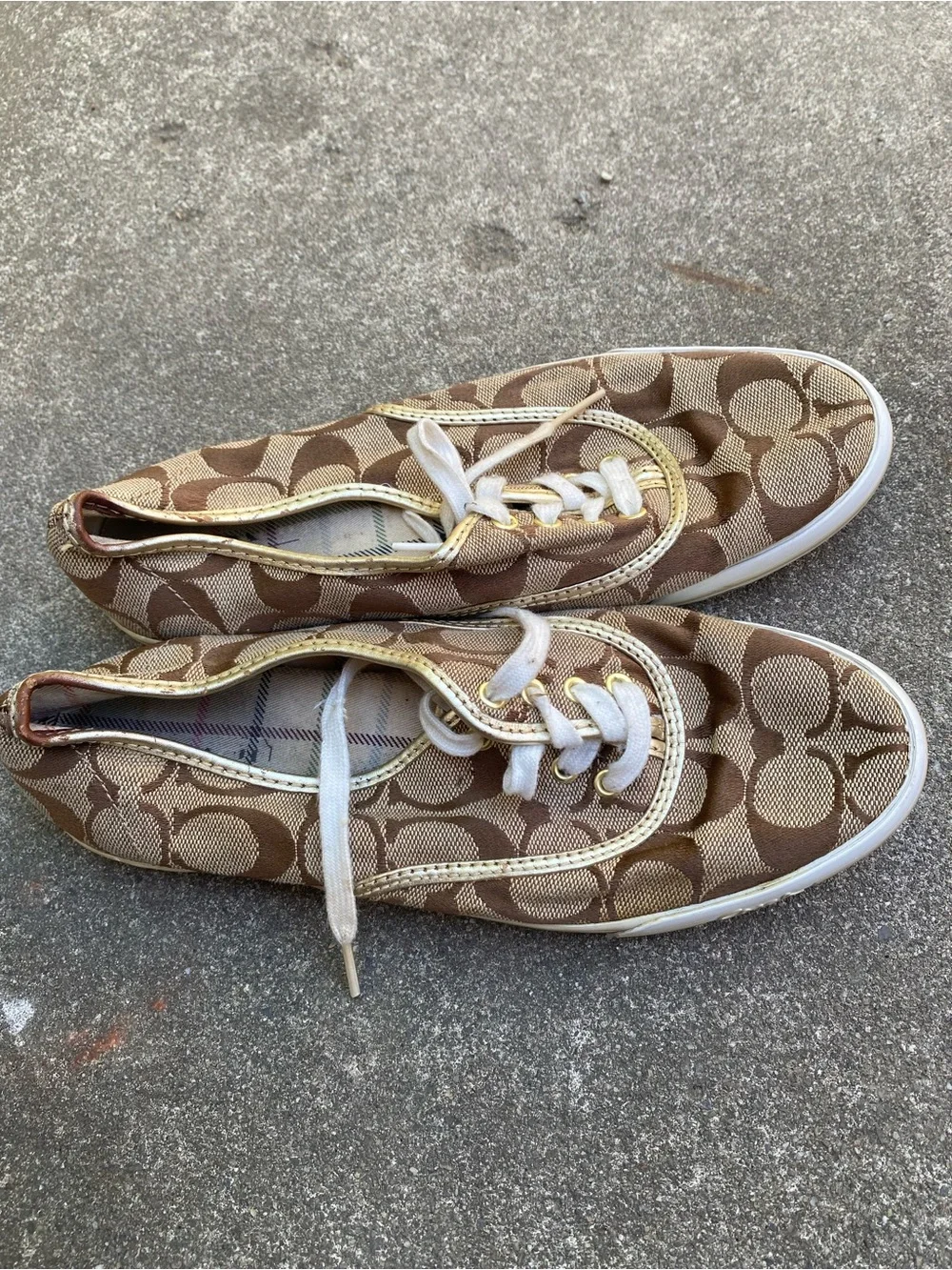 Coach Signature Audrina Canvas Logo Beige Brown Women's flats soze 5 1/2 B